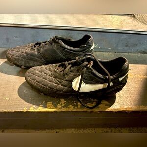 Men’s Nike Tiempo Brasiliero Ronaldinho R10 Sz 9 Soccer Cleats